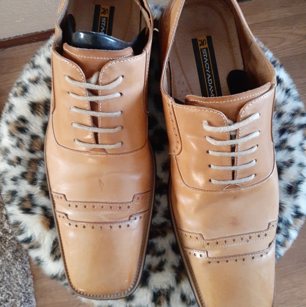 Men's shoes